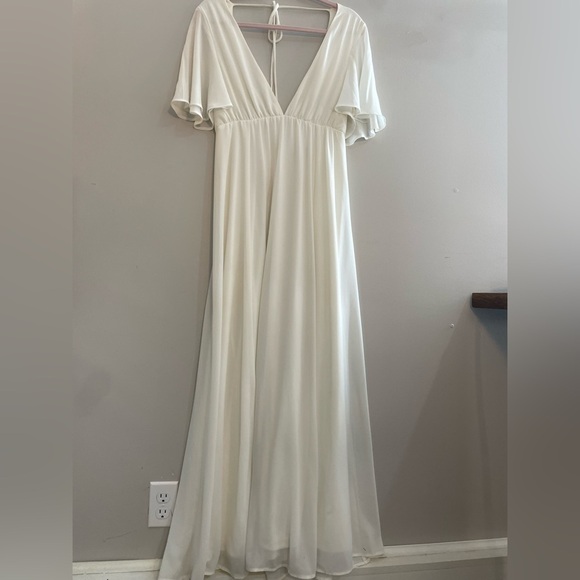 Show Me Your MuMu Dresses & Skirts - Show Me Your Mumu White Flowly Maxi Dress with Open Back